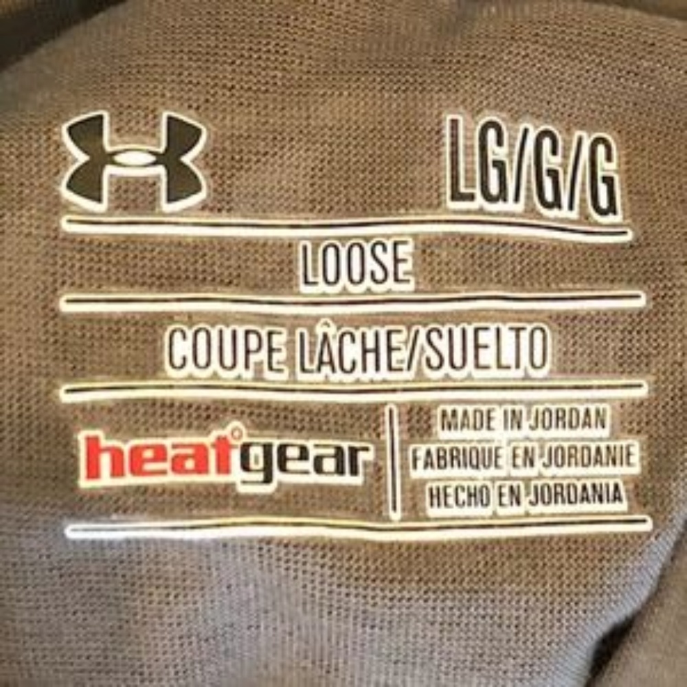 ❌SOLD❌Under Armour Performance Heat Gear Hoodie - Picture 6 of 7